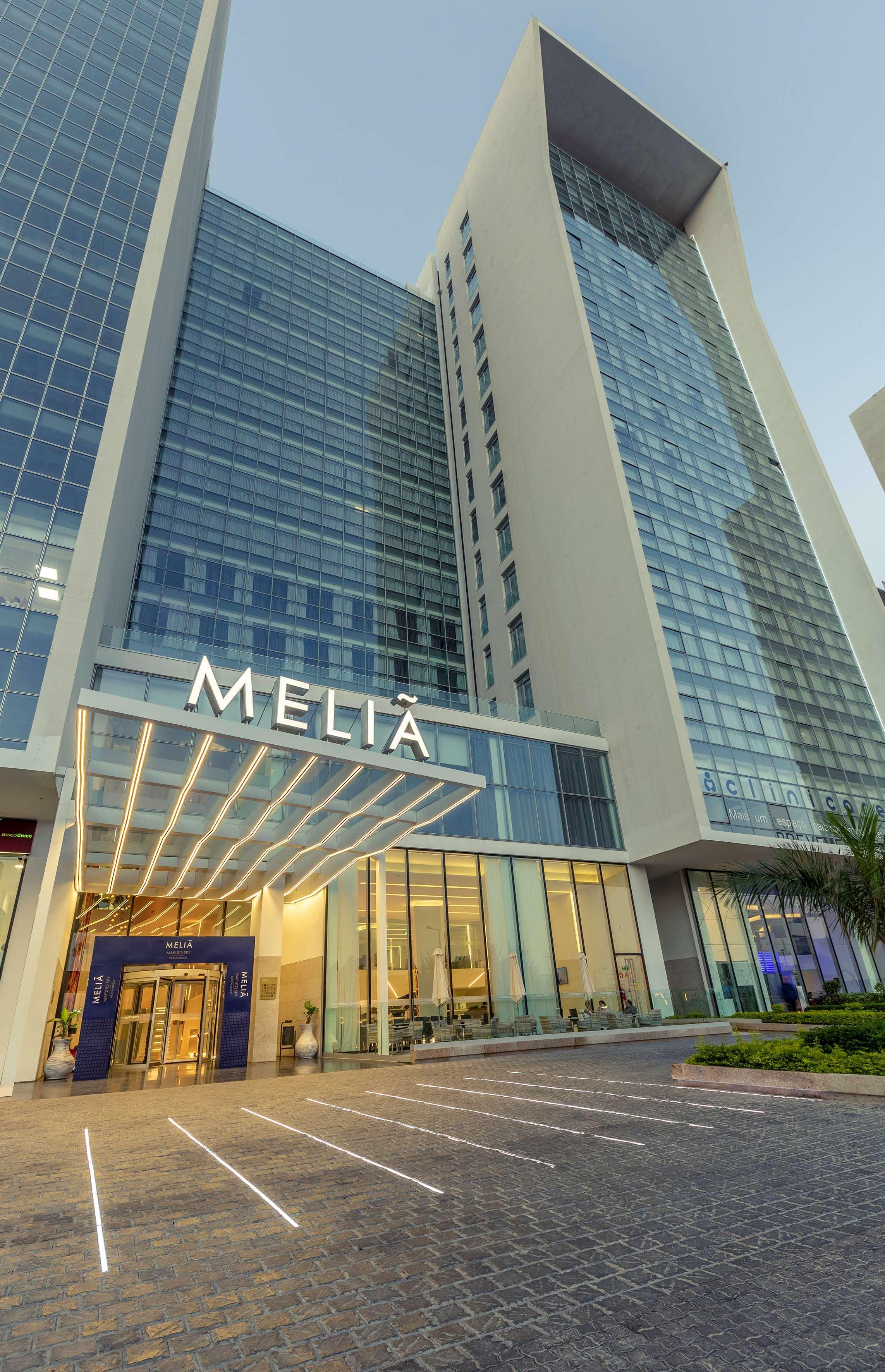 Hotel Meliá Maputo Sky Exteriér fotografie